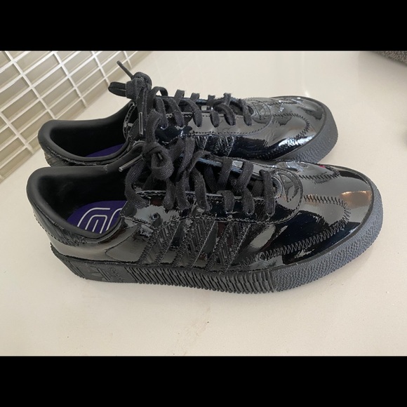 ADIDAS SAMBAROSE W Black Enamel - Worn Once